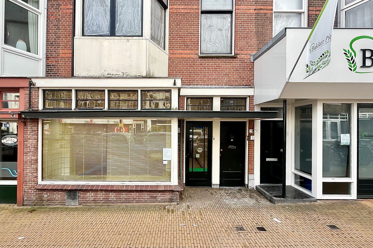 View photo 1 of Herenstraat 27