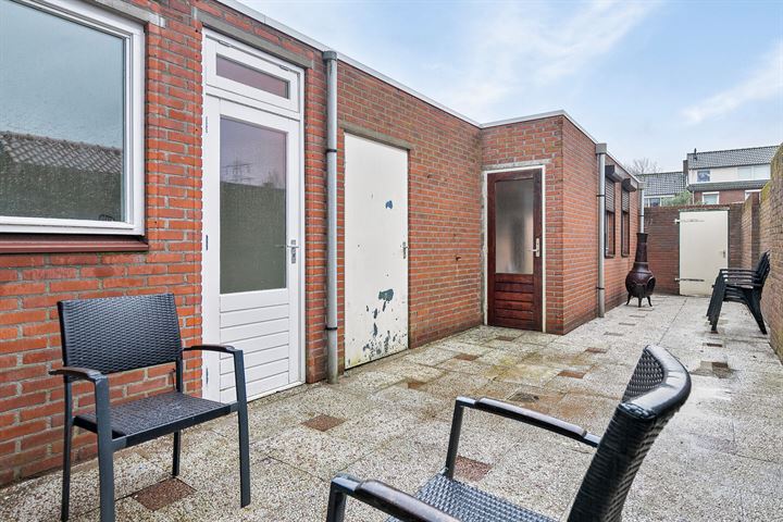 Bekijk foto 30 van Mr. C. Goselingstraat 8