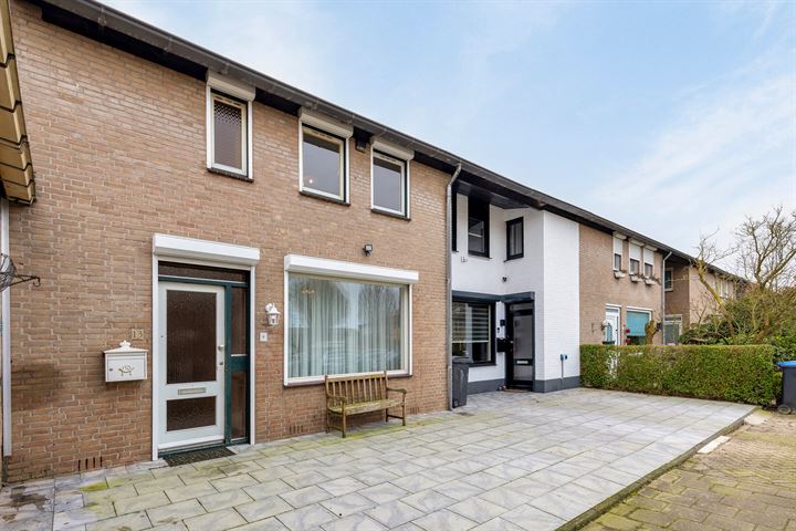 Bekijk foto 32 van Tarantostraat 13