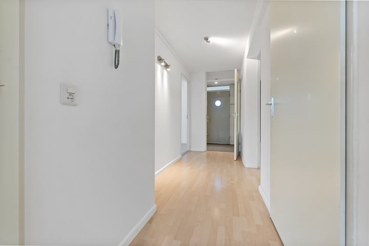Bekijk foto 4 van Van Geenstraat 52