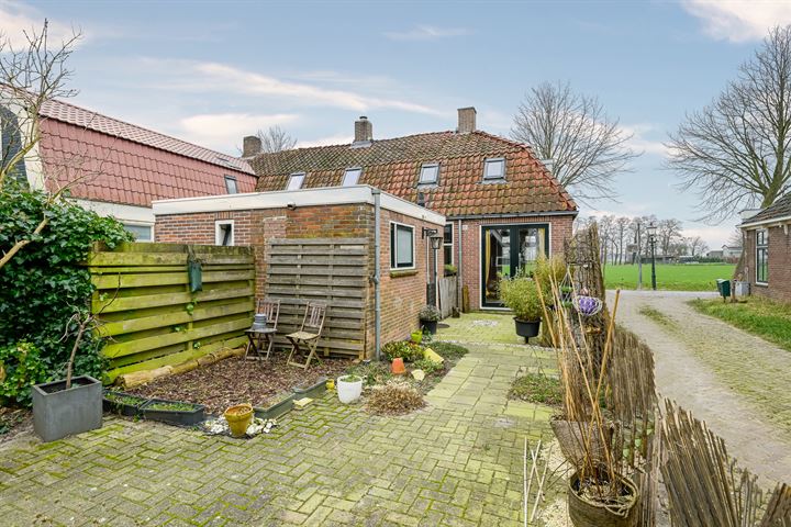 Bekijk foto 32 van Dorpsweg 30