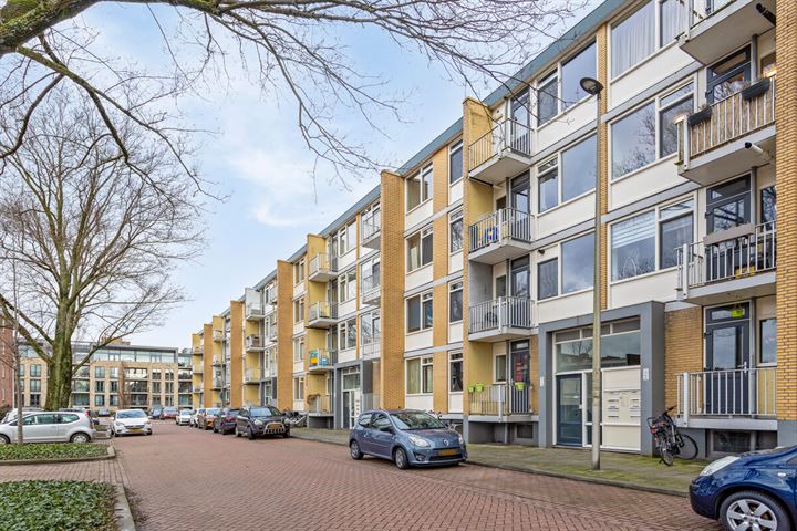 Bekijk foto 18 van Seringenstraat 70