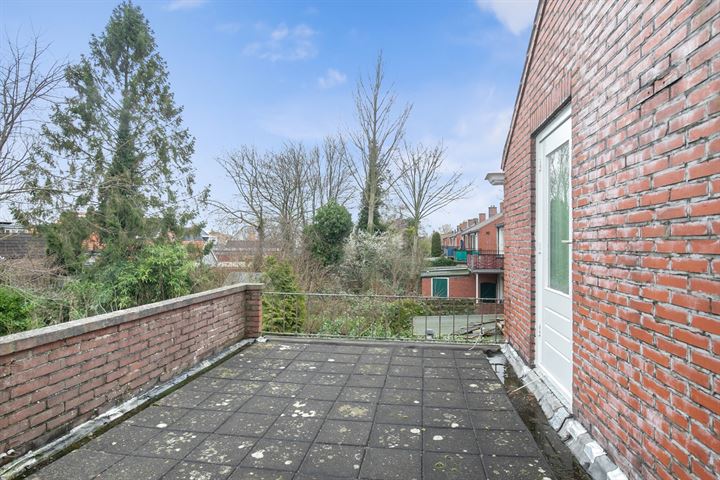 View photo 22 of P. Waijerstraat 9