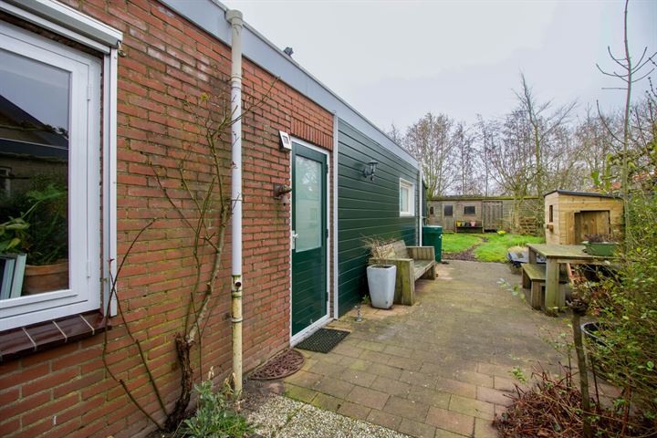 Bekijk foto 15 van Ds. van Wouwestraat 47