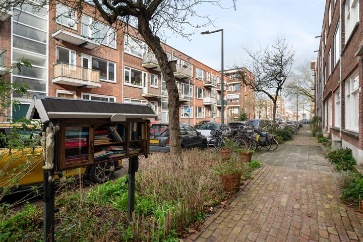 Bekijk foto 13 van Cleyburchstraat 53-C