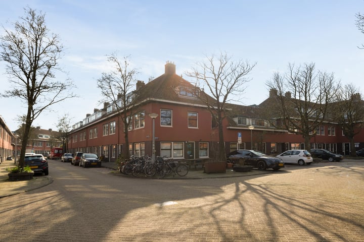 Bekijk foto 22 van Aurikelstraat 47