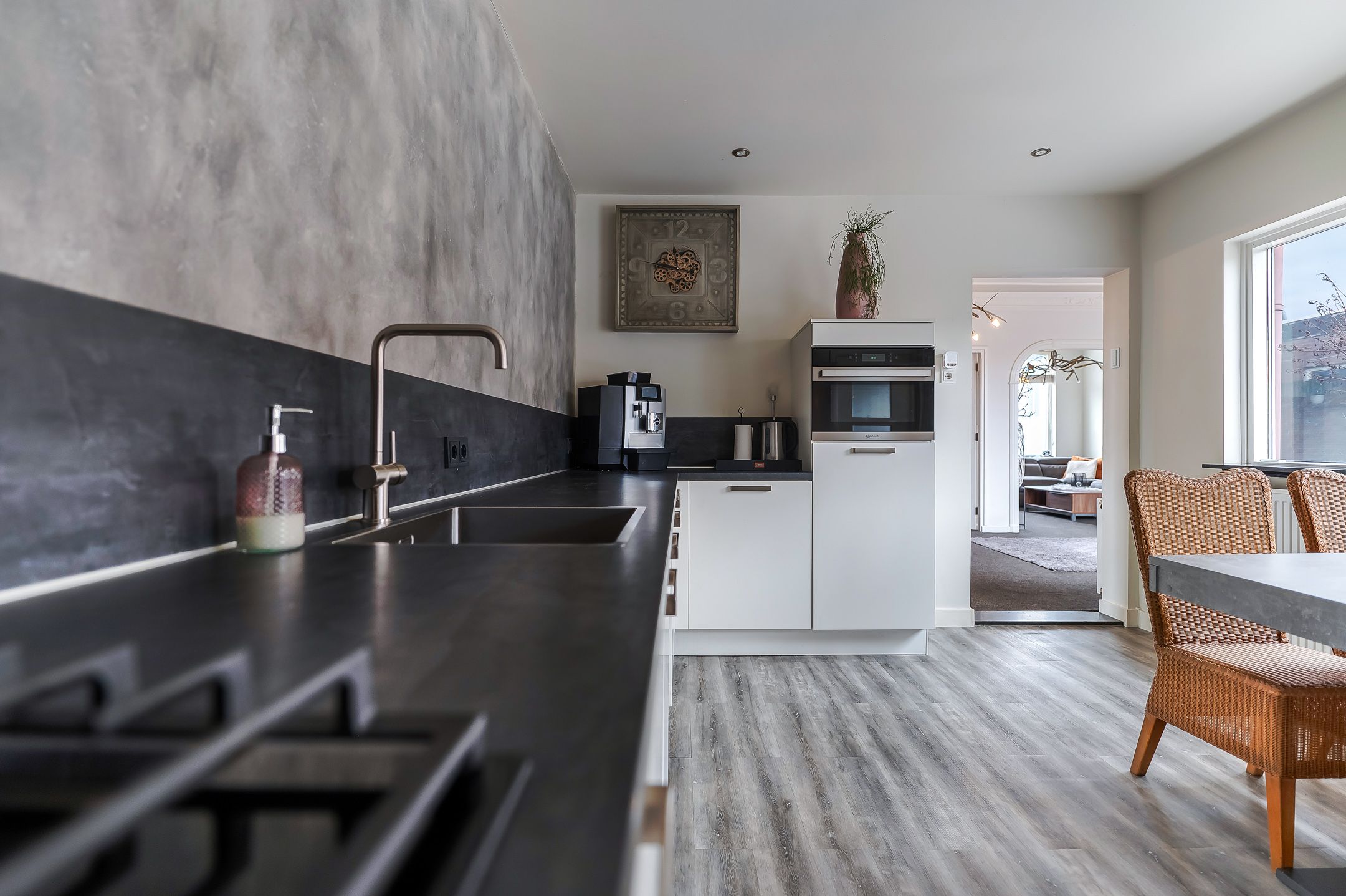 Foto 3 van Roosendaalseweg 114