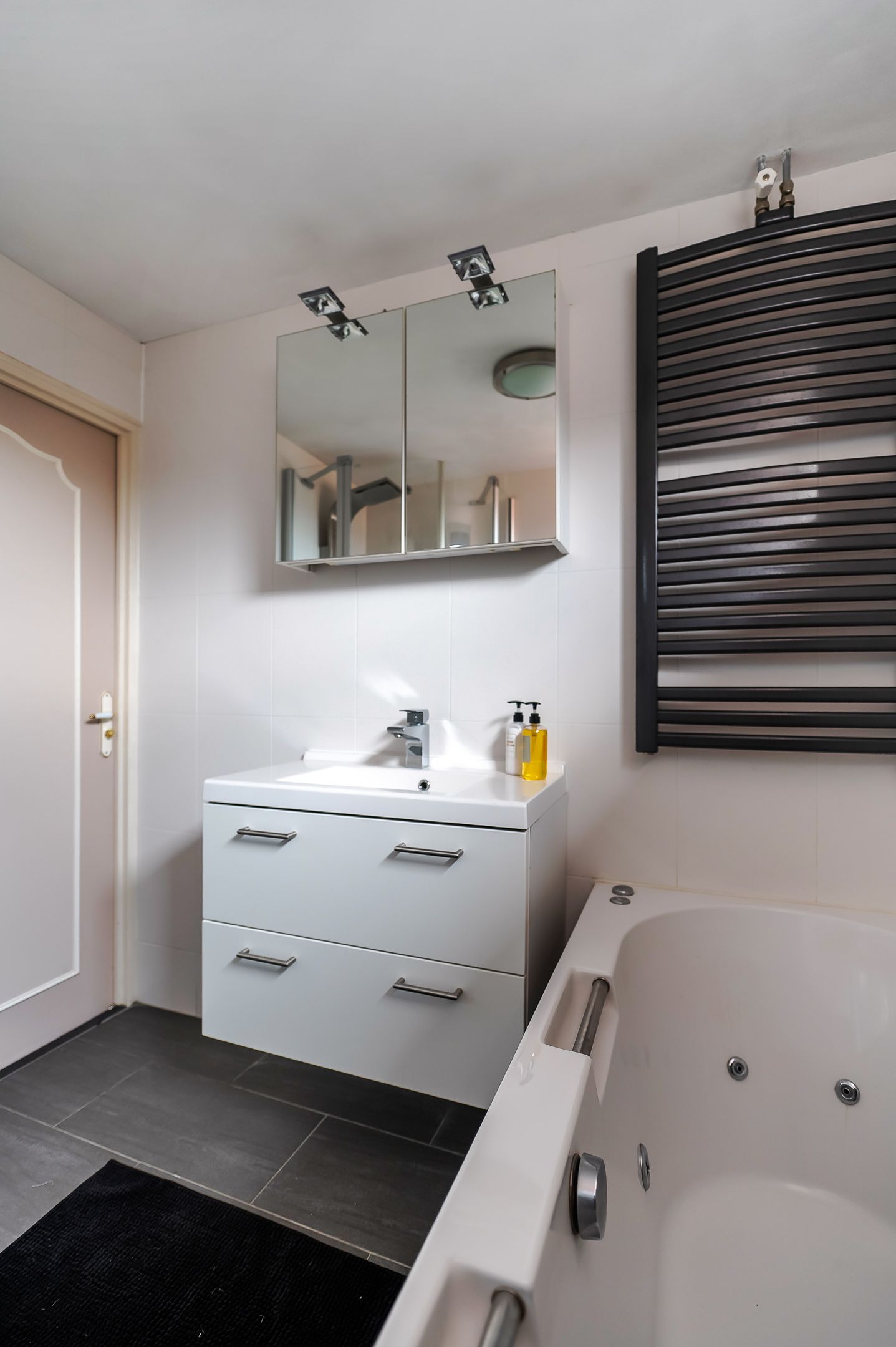 Foto 21 van Roosendaalseweg 114