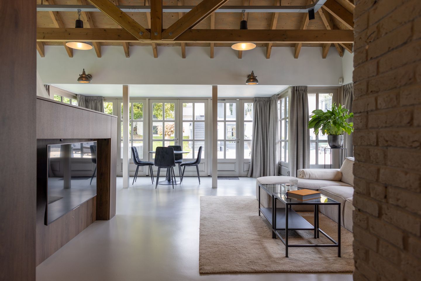 Foto 55 van Rodenrijseweg 527-D