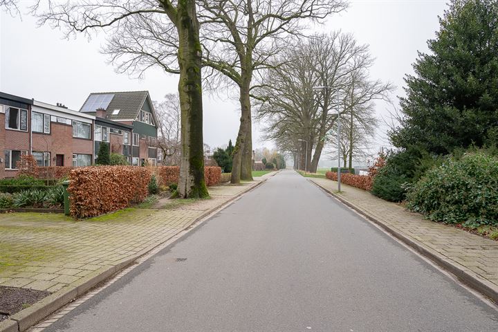 Bekijk foto 45 van Klootsemastraat 27