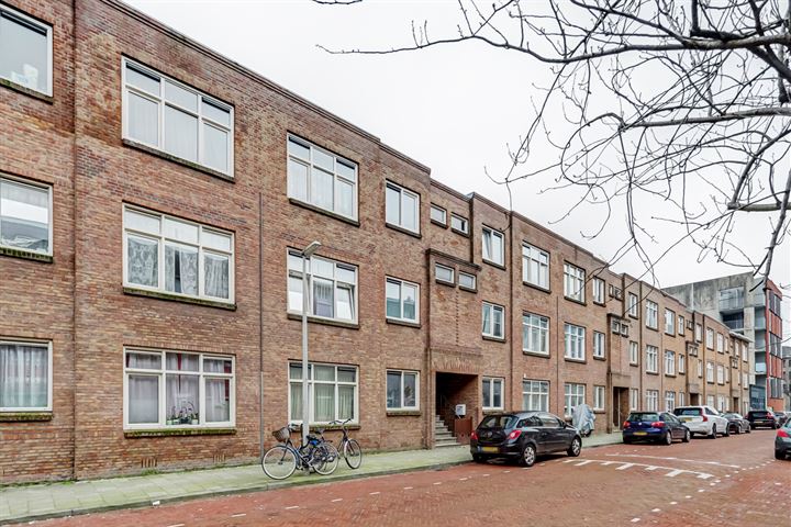 View photo 7 of Lyonnetstraat 47