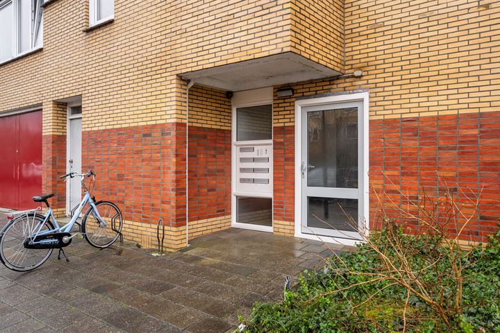 View photo 2 of Koekoekstraat 54