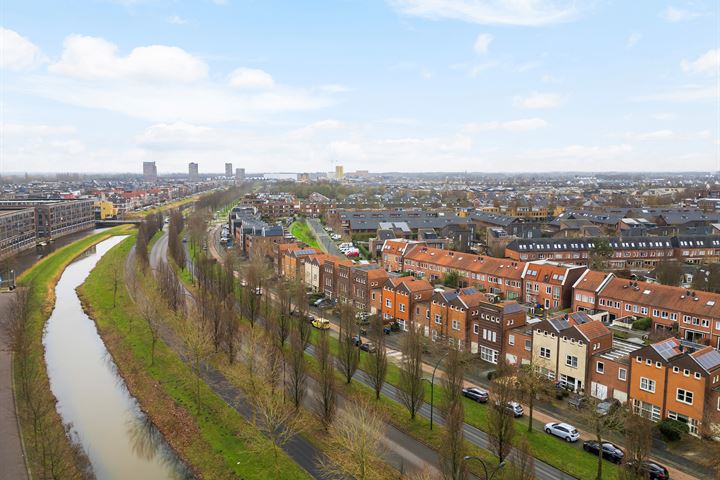 Bekijk foto 37 van Laakboulevard 110