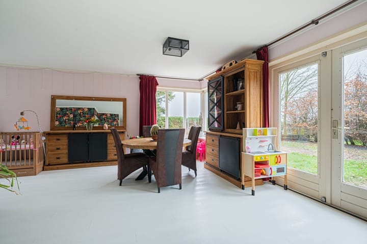 Foto 15 van Molenlaan 33