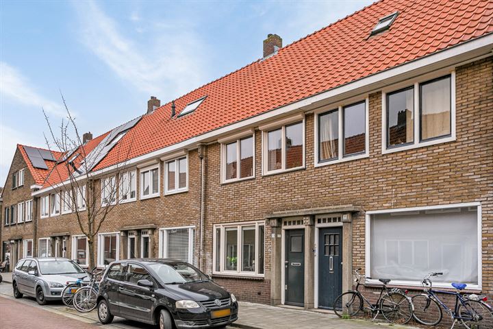 View photo 28 of Madeliefstraat 33