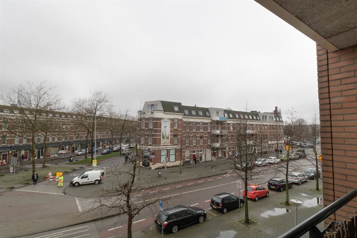 Bekijk foto 22 van Damstraat 24