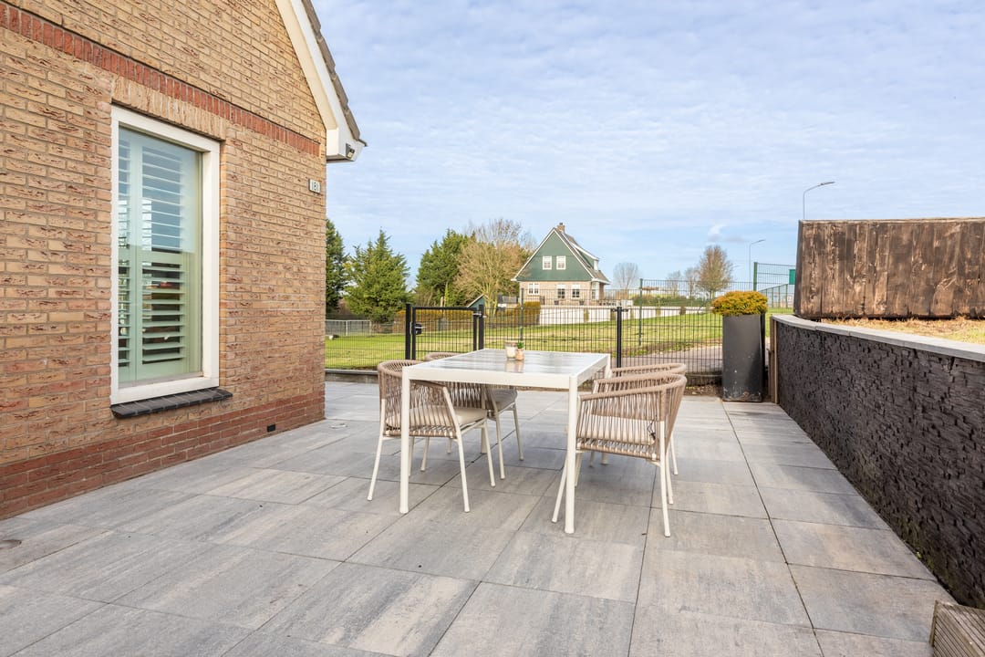 Foto 13 van Lijnderdijk 181