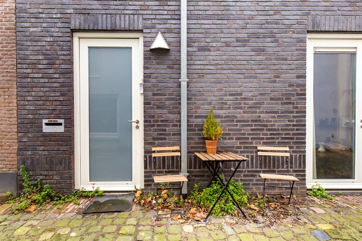 View photo 20 of 2e Achterstraat 35