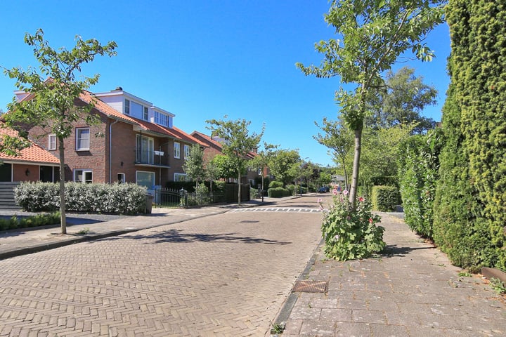 Bekijk foto 76 van Fazantstraat 33