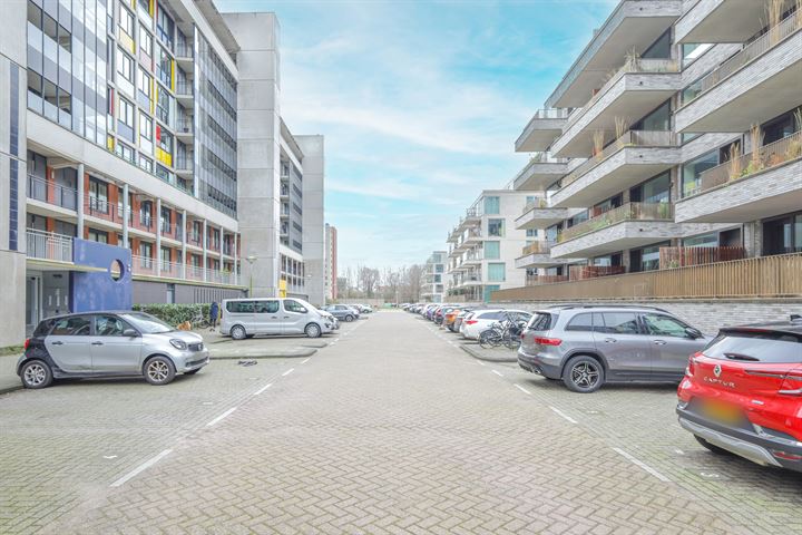 Bekijk foto 24 van Gerrit Mannourystraat 18