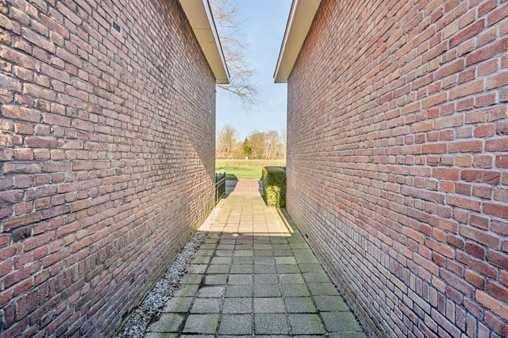 Bekijk foto 52 van Parallelweg 43