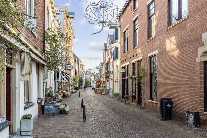 Bekijk foto 33 van Golstraat 3