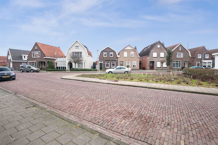 Bekijk foto 33 van Mecklenburgstraat 4