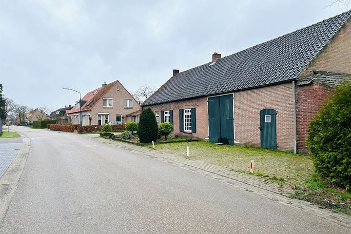 Bekijk foto 29 van Broekkant 37