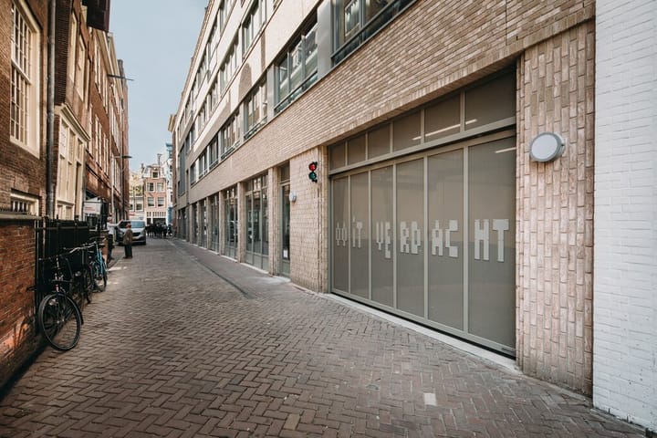 Foto 2 van Wijdesteeg 4-PPMOTOR