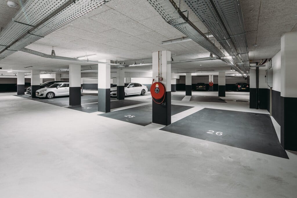 Foto 11 van Wijdesteeg 4-PPMOTOR