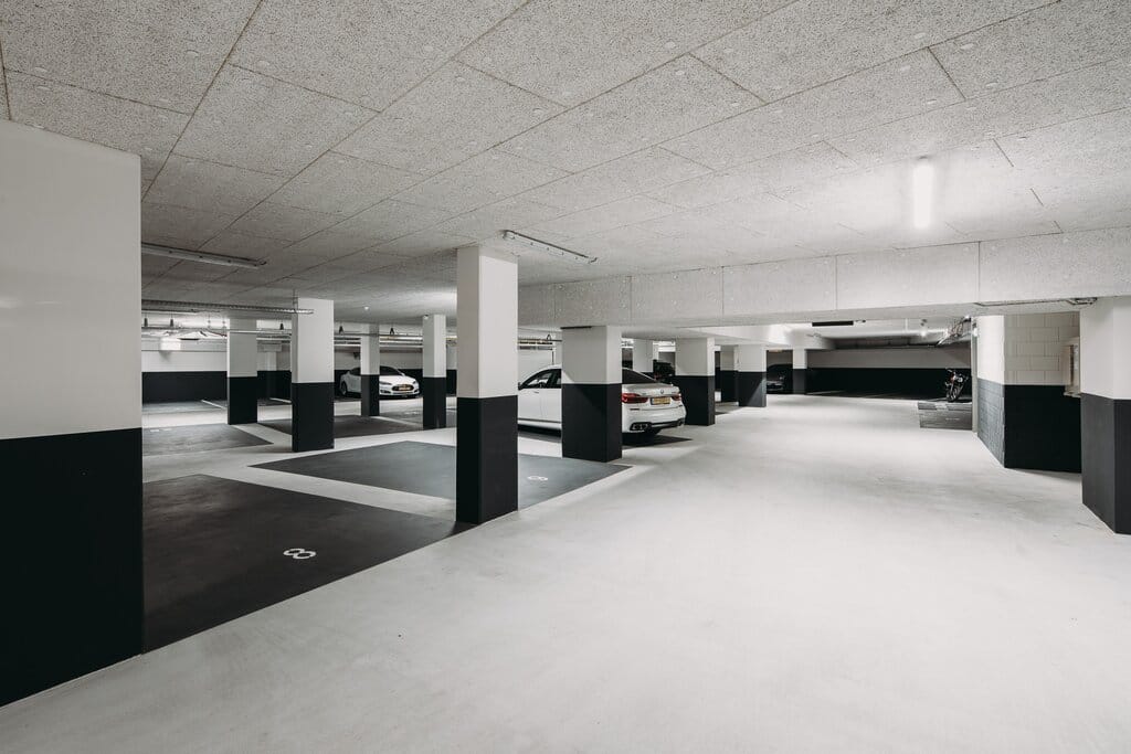 Foto 9 van Wijdesteeg 4-PPMOTOR