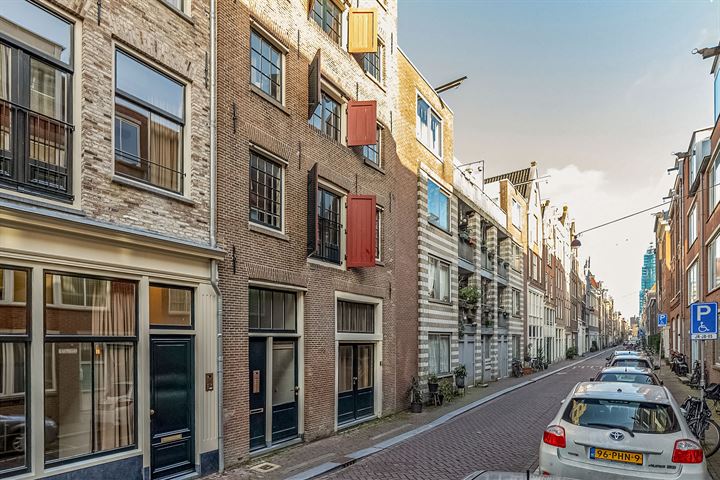 View photo 19 of Bloemstraat 188-F