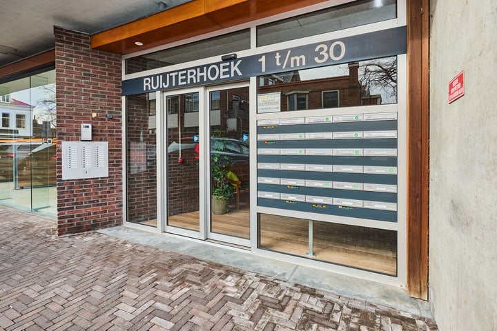 Bekijk foto 3 van Ruijterhoek 25