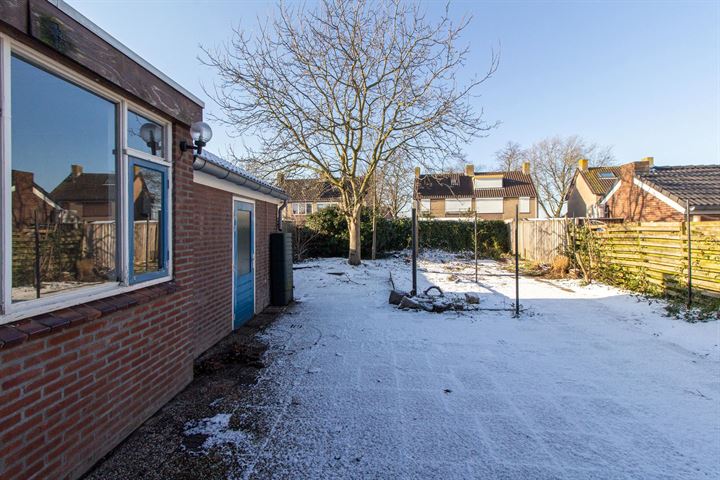 Bekijk foto 17 van Bremstraat 23