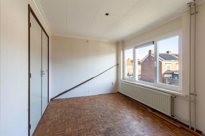 Bekijk foto 9 van Bremstraat 23