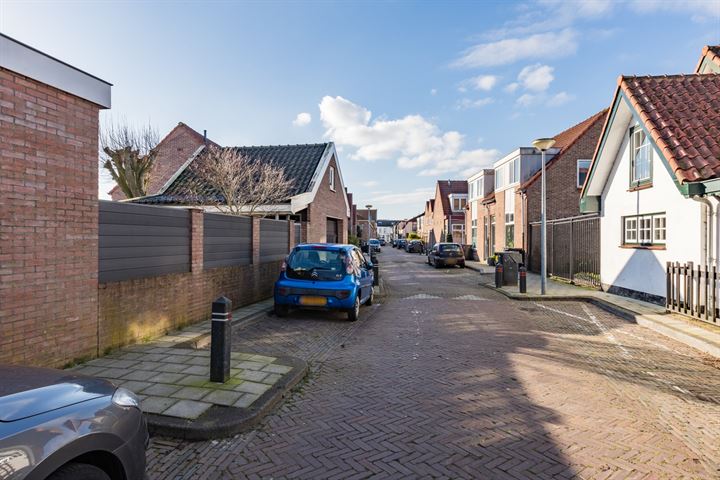 Bekijk foto 4 van Nieuwlandersingel 18