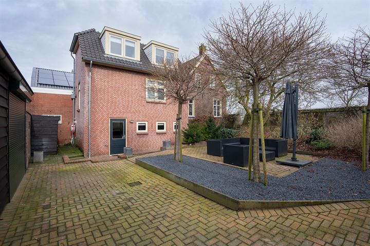 View photo 22 of Lingedijk 72