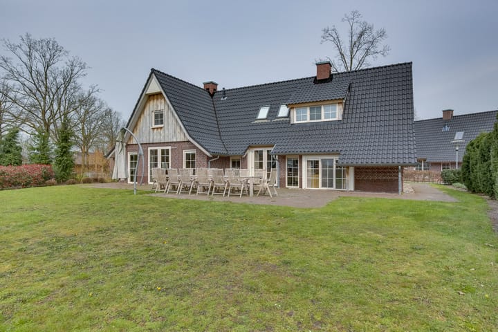 Photo 2 of Knollenhaarweg 7-128