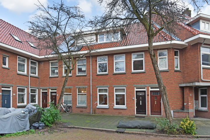 Bekijk foto 36 van Minckelersstraat 26