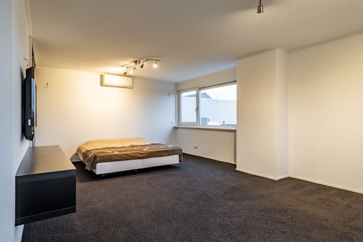 Foto 48 van Apolloweg 325