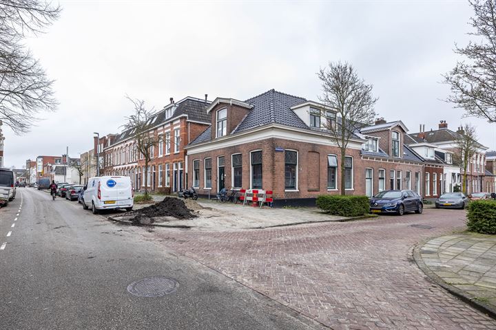 Bekijk foto 55 van Frederikstraat 4