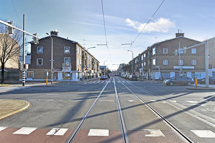 View photo 39 of Goudenregenstraat 300