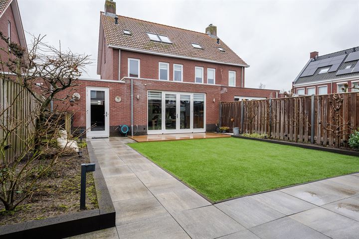 Bekijk foto 3 van Herbergierstraat 30