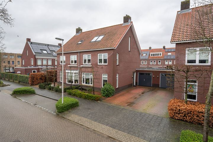 View photo 40 of Herbergierstraat 30