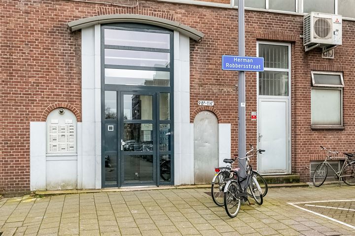 Bekijk foto 7 van Herman Robbersstraat 112-F