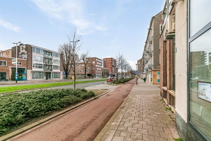 Bekijk foto 31 van Herman Robbersstraat 112-F