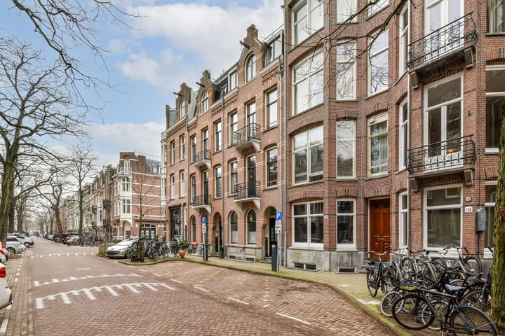 View photo 47 of Van Breestraat 111-2