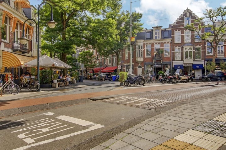 View photo 50 of Van Breestraat 111-2