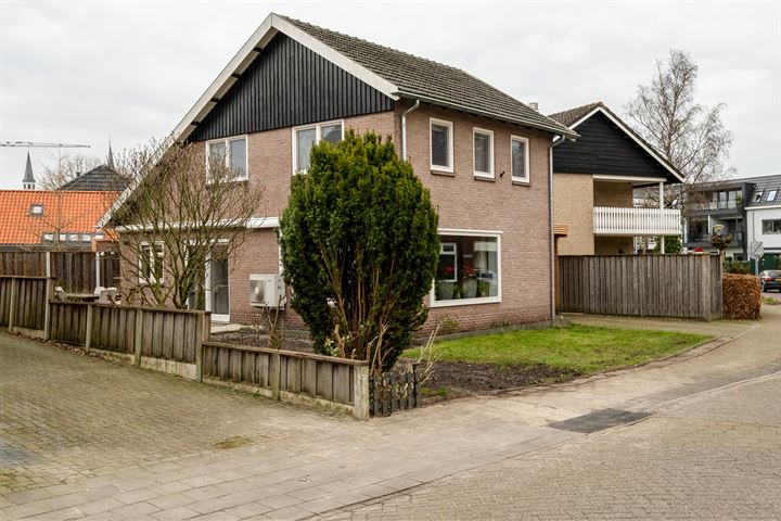 Bekijk foto 36 van Klaashuisstraat 2