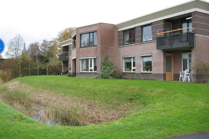 View photo 2 of Nijlân 199